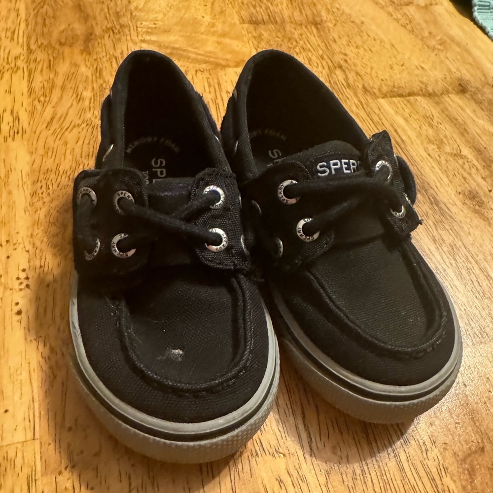 Black Sperry Boat shoes